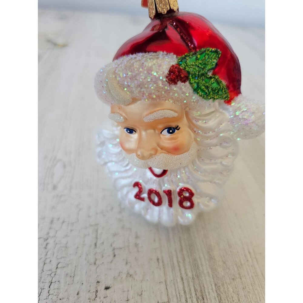 Old world nostalgic Santa bust beard glass ornament Xmas glitter tree red